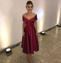 Sexy Off the Shoulder Tea Length Short Prom Dresses Burgundy Homecoming Party Dresses Cute Semi Formal Occasion Gowns Custom Made