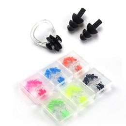Sport acquatici Kit di Protezione per Nuotatore Morbido in Silicone con Scatola per Immersioni in Piscina Set tappi per orecchie e tappa naso Dilwe Tappi per Le Orecchie con Clip per Naso da Nuoto