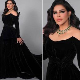 velvet prom ball gown Canada - black prom dresses velvet long sleeve sweetheart neckline ball gown arabic evening dresses vestidos de fiesta
