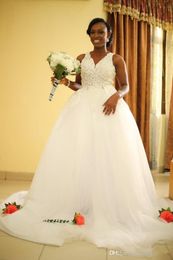 V Neck Black Girl African Wedding Dress With Detachable Train Vestidos De Novia Wedding Gowns Nigeria Ball Gown Wedding Dresses 2020