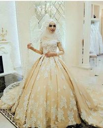 2019 new Long Sleeves Muslim Wedding Dresses high neck Lace Applique Satin Cheap Wedding Gowns Sweep Train Plus Size Country Bridal Dress