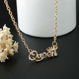 Elegant Letter Queen Pendant Necklace Gold Silver Rose Gold Rhinestone Clavicle Chain Necklaces For Women Lady Jewelry Gift