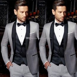 New Design One Button Light Grey Groom Tuxedos Shawl Lapel Groomsmen Mens Suits Wedding/Prom/Dinner Blazer (Jacket+Pants+Vest+Tie) K198