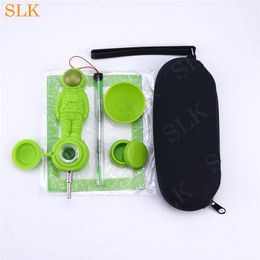 dab straw Smoking Kits 4.9 Inch Multifunction Silicone Pipes bong Portable Moon Astronaut Pipe with smoking accessorie kits Gifts Box