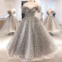 Sweety Lace-up Dot Tulle Prom Party Dresses Cheap 2020 Off The Shoulder Pleated Ruched A-line Evening Formal Dress Girls Special Occasion