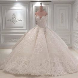 Vestido De Noiva Бальное платье Дизайнерские свадебные платья с открытыми плечами Соборный шлейф Кружевные аппликации Свадебное платье для церкви на заказ