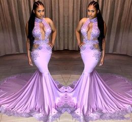 2024 New Sexy Light Purple Prom Dresses Keyhole Neck Lace Appliques Sequins Cutaway Sides Sweep Train Cheap Evening Party Homecoming Gowns 403