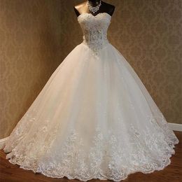 Hot Sales Ball Gown Wedding Dresses Extravagant Beaded Crystal Applique White Ivory Custom Sweetherat Tulle Lace Princess Bridal Wed Gowns