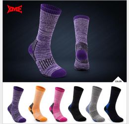 New thick outdoor hiking socks for men and women casual ski walking socks
