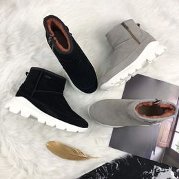 Classic European Style woman Shoes, Ladies'Shoes, Martin Boots, Motorcycle Boots, sexy boots Rabbit hair lining flat Rubber Bottom
