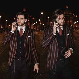 3 Pcs Handsome Mens Suits Dubai Arabic Wedding Tuxedos Peaked Lapel 2020 Groom Groomsmen Suit Custom Made Top Quality