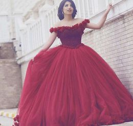 Lovely Princess Ball Gown Burgundy Wedding Dresses V Neck Off Shoulder 3D Flower Bridal Gown Tulle Tiered Skirt Saudi Arabia Wedding Dress