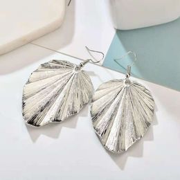 Fashion-silver leaf dangle earrings for women simple leaves chandelier dear drops girl Bohemian beach Holiday Style jewelry free shipping