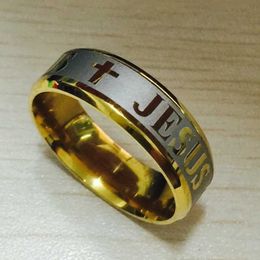 -al por mayor de alta calidad de gran tamaño 8 mm 316 titanio acero plateado oro color jesus cruz letra biblia banda boda anillo hombres mujeres