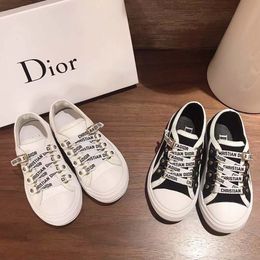 Bambini Scarpe Firmate Per Scarpe Casual Ragazzi E Le Ragazze Di Moda Senza Scarpe Disegno Elastico Bianco E Nero Due Colori Eursize 26 35