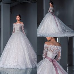 Vintage Long Sleeves Lace Wedding Dresses 2019 Modest Appliques Off The Shoulder Bride Dresses Weding Gowns robe de mariage