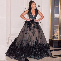 2020 Ostrich Feather Evening Dresses Lace Appliqued Beads Deep V Neck Sweep Train Luxury Prom Dresses Formal Party Gowns Special Wear