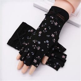 Fashion-Semi-Finger Gloves Female Sun Protection Thin Pure Cotton Anti-Slip Driving Half Finger Women Mittens TB30