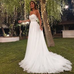 Cheap A Line Lace Backless Wedding Dresses Spaghetti Straps Beaded Bridal Gowns Tulle Sweep Train robe de mariée