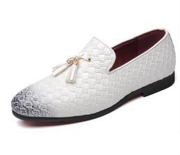 -Tassels Mens Dress Shoes in pelle intrecciata Oxford scarpe per uomo Mocassini Italia Black White Derby formale scarpe da sposa Plus Size 38-48