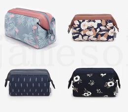 2019 NEW Flamingo Multi-function Stereo Large Capacity Travel Storage Bag Women's Washing Waterproof Cosmetic Bag dc709