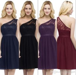 Sexy One Shoulder Lace Party Dresses Burgundy Homecoming Cocktail Knee Length Short Prom Even Wear CPS864