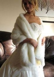 Novo quente para o inverno em estoque branco marfim falsa jaqueta de pele casamento envoltório nupcial warmer mulheres xaile capes com muffs acessórios frete grátis