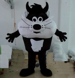 2018 High quality hot black and white tasmanian devil mascot costume for adult to wear