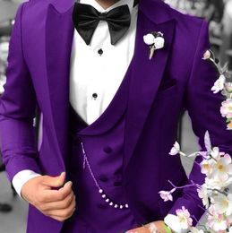 Classic One Button Handsome Groomsmen Peak Lapel Groom Tuxedos Men Suits Wedding/Prom Best Man Blazer ( Jacket+Pants+Vest+Tie) W112