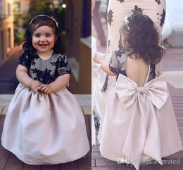 New Lovely Black Ball Gown Flower Girl Dresses Lace Short Sleeve with Big Bow Ankle Length Kids Formal Birthday Party Dress Communion Gowns