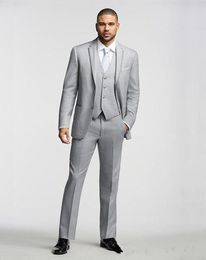 New Trendy Design Two Buttons Light Grey Groom Tuxedos Notch Lapel Groomsmen Best Man Suits Mens Wedding Suits (Jacket+Pants+Vest+Tie) 914