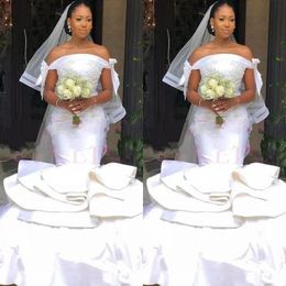 African Mermaid Wedding Dresses Satin Off The Shoulder Ruffles Tiered Skirt Bridal Gowns Lace Appliques Country Plus Size Wedding Dress