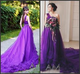 A Line Purple Tulle Beach Wedding Dresses 2020 Long Train Camo Bohemian Wedding Dress Bridal Gowns One Shoulder Wedding Gowns