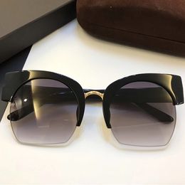 Luxury- Sunglasses Luxury Fashion Women Brand Designer Popular Retro Style UV Protection Lens Cat Eye Frame Top Quality Free Come With Case