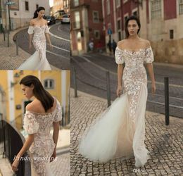 2019 Vintage Mermaid Champagne Long Lace Wedding Dress Backless Off Shoulder Church Garden Western Formal Bridal Gown Plus Size Custom Made