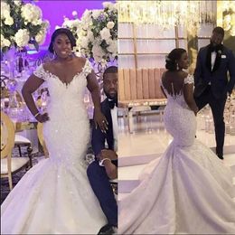 2019 new African Plus Size Mermaid Wedding Dresses v neck Off Shoulder Lace Appliques Beaded Satin Wedding Dress Bridal Gowns Custom Made