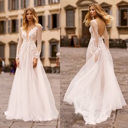 2020 A Line Wedding Dresses Appliques Tulle Wedding Gowns Long Sleeves V Neck Backless Sweep Train Vestidos De Novia