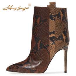 Kaufen Sie im Großhandel Frauen Schuhe Stiefel Kleine Größe Kaufen Sie im Großhandel Frauen Schuhe Stiefel Kleine Größe