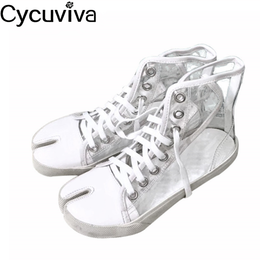 Novità Split Toe Ankle Boots pista trasparenti scarpe piane Donna Lace Up PVC Corto Stivali Donne Tempo libero Bianco Femme Novità Split Toe Ankle Boots pista trasparenti scarpe piane Donna Lace Up PVC Corto Stivali Donne Tempo libero Bianco Femme