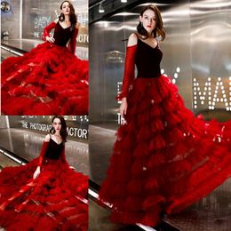 Red Spaghetti Velvet Prom Dresses Off Shoulder Long Sleeves Tiered Evening Gowns Zipper Back Split A Line Formal Party Dress Vestidos