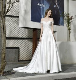 Elegant Beaded Lace Wedding Dresses With long Train Off Shoulder royal Bridal Gowns Applique Ivory Satin Wedding Dress