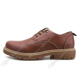 Moda Grande tamanho 38-44 sapatos novos sapatos casuais galochas dos homens de couro homens britânico frete grátis Alpercatas Quarenta e cinco