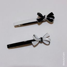 Party gifts fashion black and white acrylic Bow hair clip C hairpin one word clips for ladies favorite delicate Items fashion headdress jewelry accessories