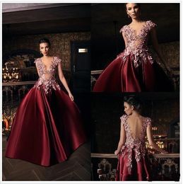 Plus Size 2020 burgundy prom dresses A Line elegant evening formal dresses With 3D Floral Applique robes de soirée