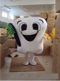 2018 factory hot handmade big tooth Fancy Dress Cartoon Adult Animal Mascot Costume free shipping