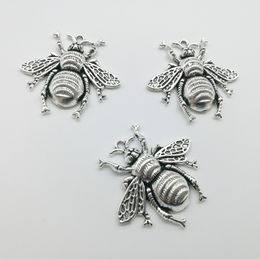 20pcs/Lot Big Fat Bee Insects Alloy Charms Pendants Retro Jewellery DIY Keychain Ancient Silver Pendant For Bracelet Earrings 38x40mm