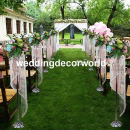 Crystal Diamond Chandelier Flower Stand For Wedding Centrepiece round gold mental backdrop display table for wedding party event banquets