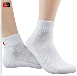 Men's socks in summer mesh breathable sweat absorption men's socks towel bottom thickening anti-odor socks