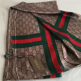 Gros Dernier Foulard En Soie Design Italie Lettre Mode Printemps Rose Foulard Imprimé Et été Taille Serviette De Plage 190 80cm