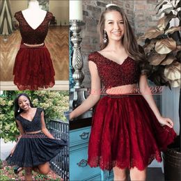 Sexy Lace Juniors Homecoming Dresses Ball Two Pieces Plus Size Beads Cocktail Prom Dress Arabic V-Neck Graduation Party Gowns Club Wear